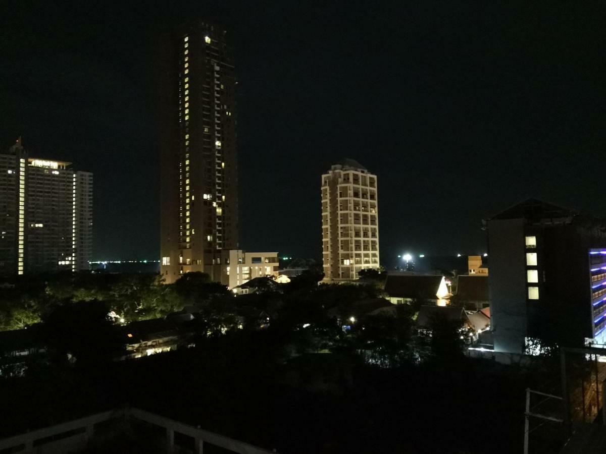 Trio Gems Condo Pattaya, Thailand Jomtien Beach Esterno foto